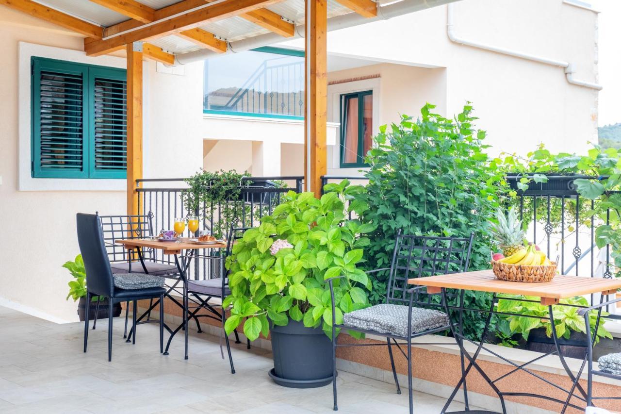 Apartments Ante 2 Hvar Town Exterior photo