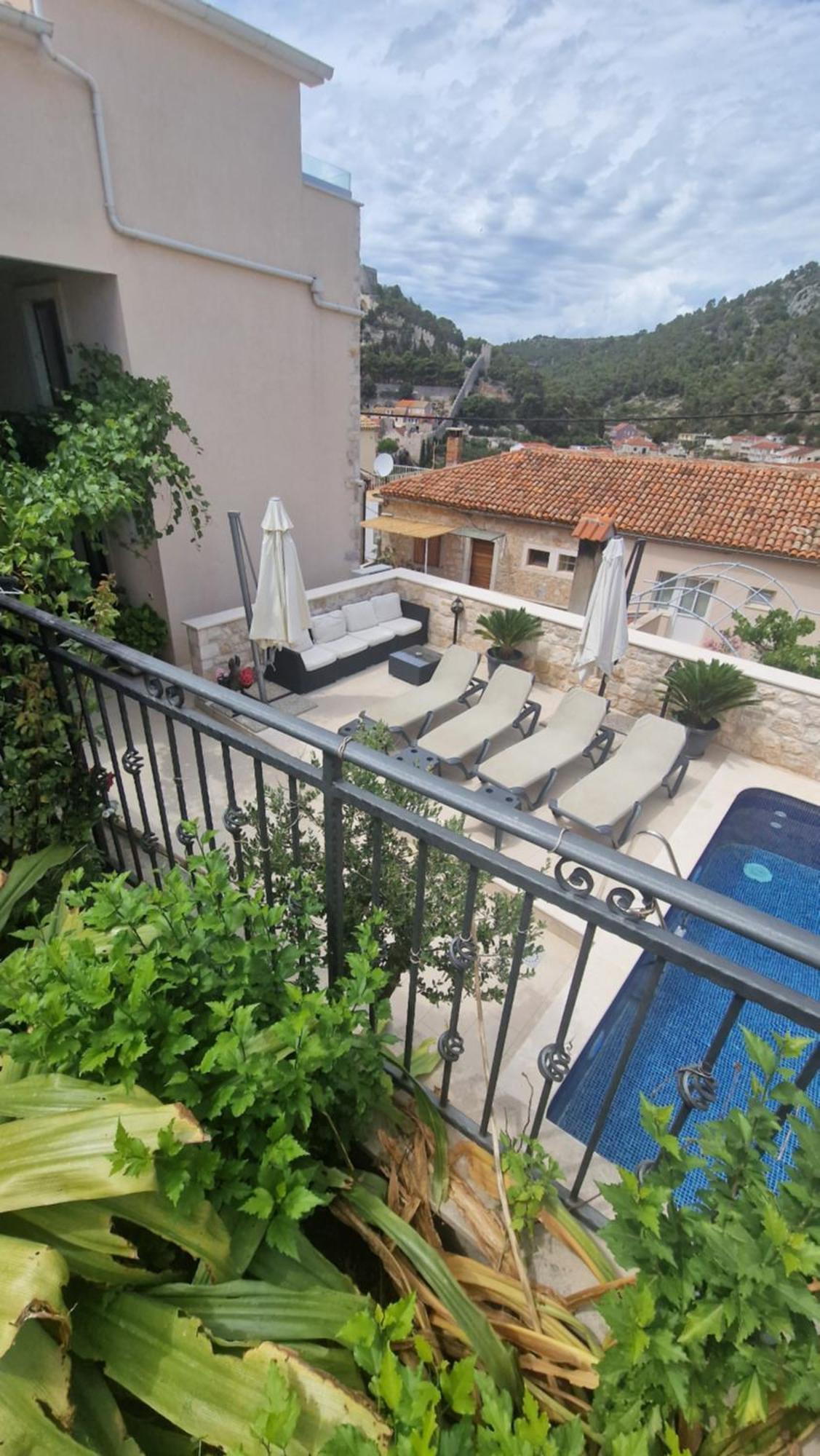 Apartments Ante 2 Hvar Town Exterior photo